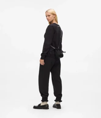 Ikon liten hinkväska i nylon