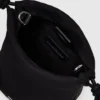 Ikon liten hinkväska i nylon Ikon liten hinkväska i nylon