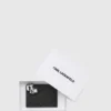 Ikon Monogram passfodral Ikon Monogram passfodral