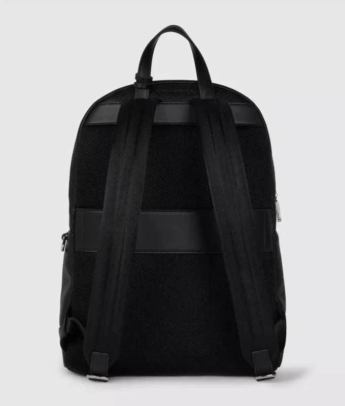IKON OUTLINE RYGGVÄSKA IKON OUTLINE RYGGVÄSKA