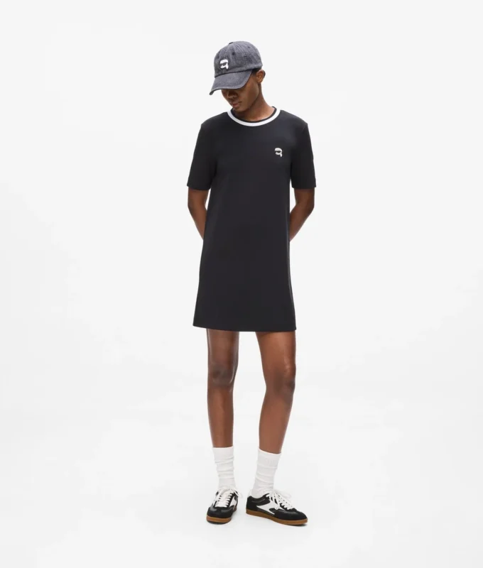 Ikon T-shirtklänning