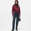 Jeans med hög midja och rak passform Jeans med hög midja och rak passform