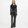 Jeans med hög midja och sömmar Jeans med hög midja och sömmar