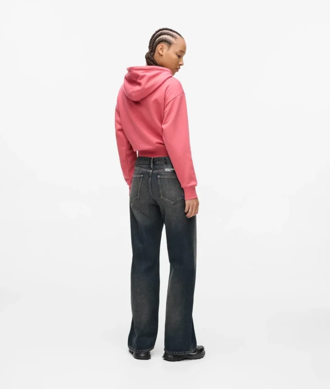 Jeans med medelhög midja och avslappnad passform
