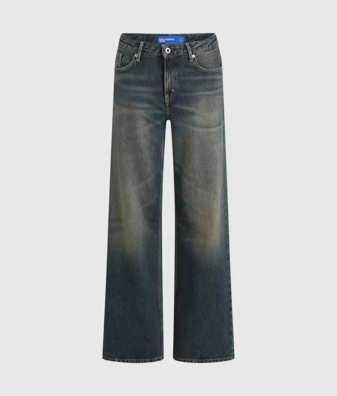 Jeans med medelhög midja och avslappnad passform