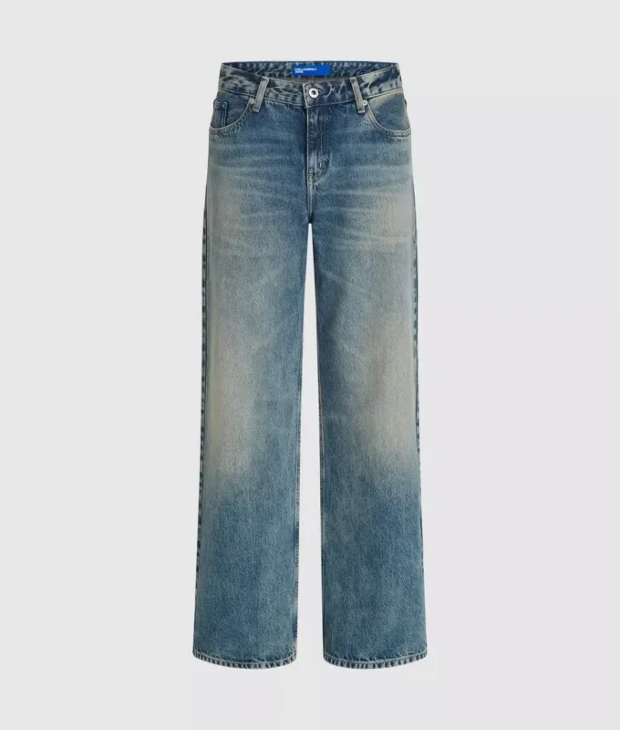 Jeans med medelhög midja och avslappnad passform Jeans med medelhög midja och avslappnad passform