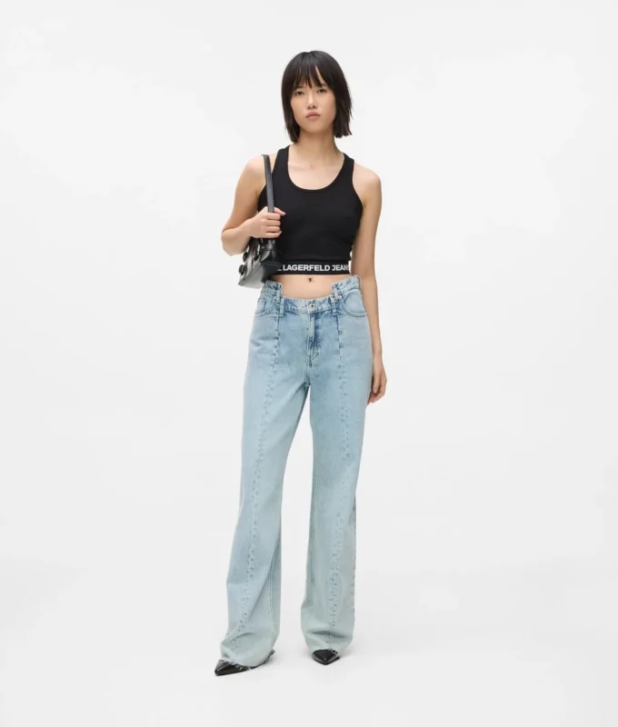 Jeans med sömmar, medellång midja och avslappnad passform Jeans med sömmar, medellång midja och avslappnad passform
