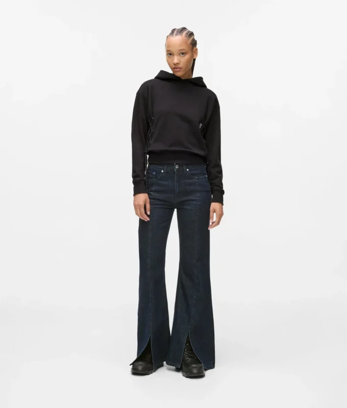 Jeans med splittad fåll