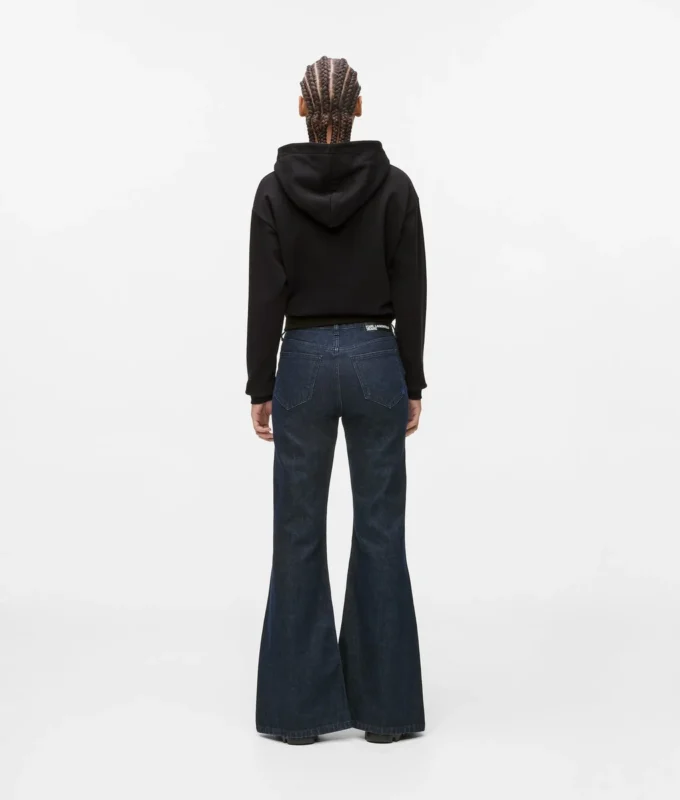 Jeans med splittad fåll