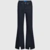 Jeans med splittad fåll