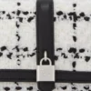 K/AUTOGRAPH PADLOCK BOUCLÉ SKULDERVÄSKA