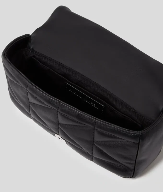 K/KUILT SMÅ CROSSBODY-VÄSKA