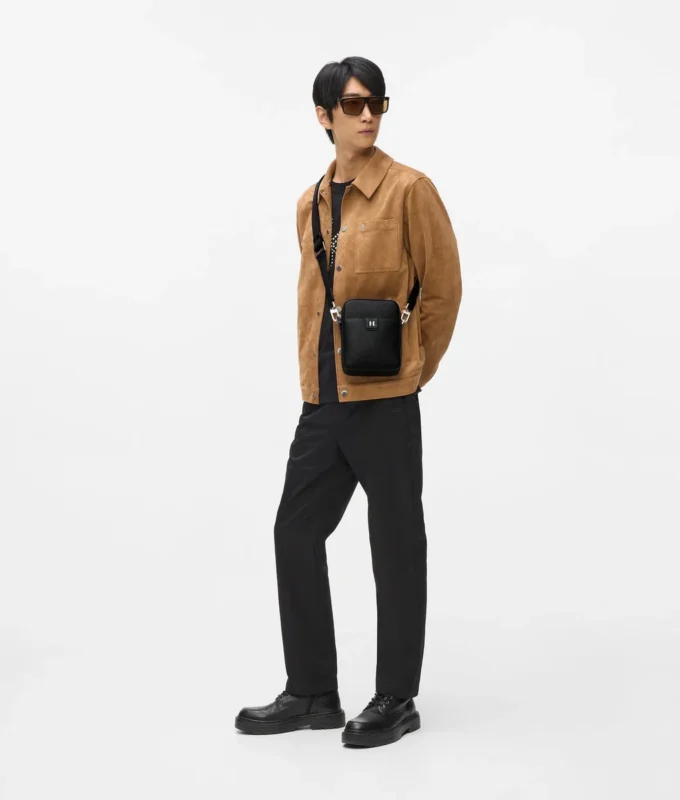 K/Monogram läderväska med axelrem K/Monogram läderväska med axelrem