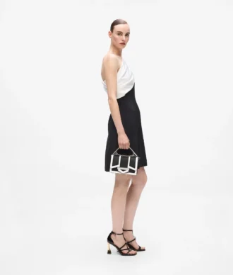 K/Nova liten crossbody-väska K/Nova liten crossbody-väska