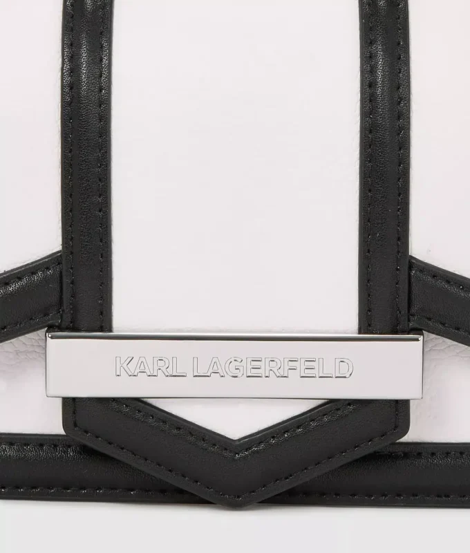 K/Nova liten crossbody-väska K/Nova liten crossbody-väska