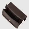 K/Nova liten crossbody-väska i mocka K/Nova liten crossbody-väska i mocka