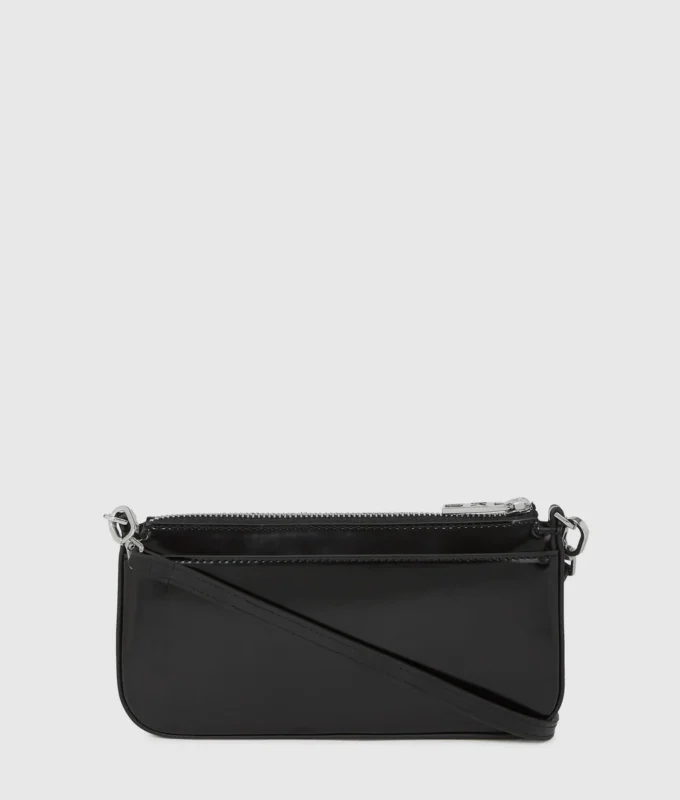 K/Signature crossbody-väska med nitar K/Signature crossbody-väska med nitar