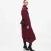 K/Signature liten crossbody-väska