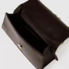 K/Signature liten crossbody-väska