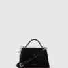 K/Signature liten crossbody-väska med nitar K/Signature liten crossbody-väska med nitar