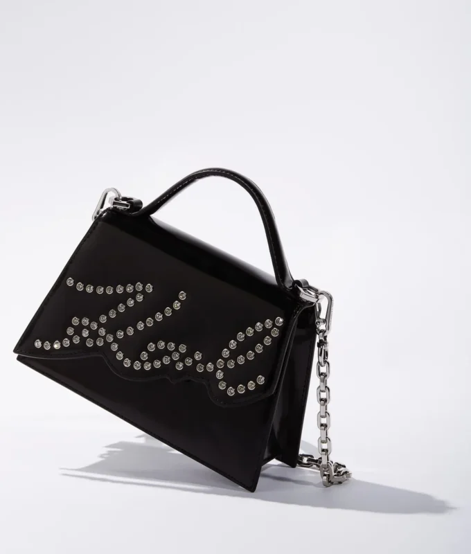 K/Signature liten crossbody-väska med nitar K/Signature liten crossbody-väska med nitar