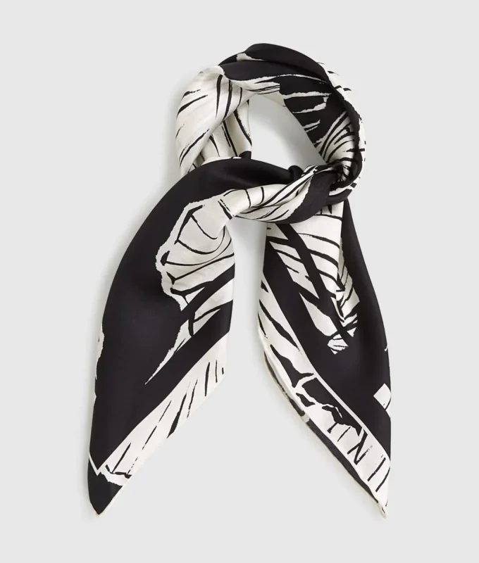 K/Signature liten fläktscarf K/Signature liten fläktscarf
