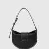 K/Signature moon bag med nitar