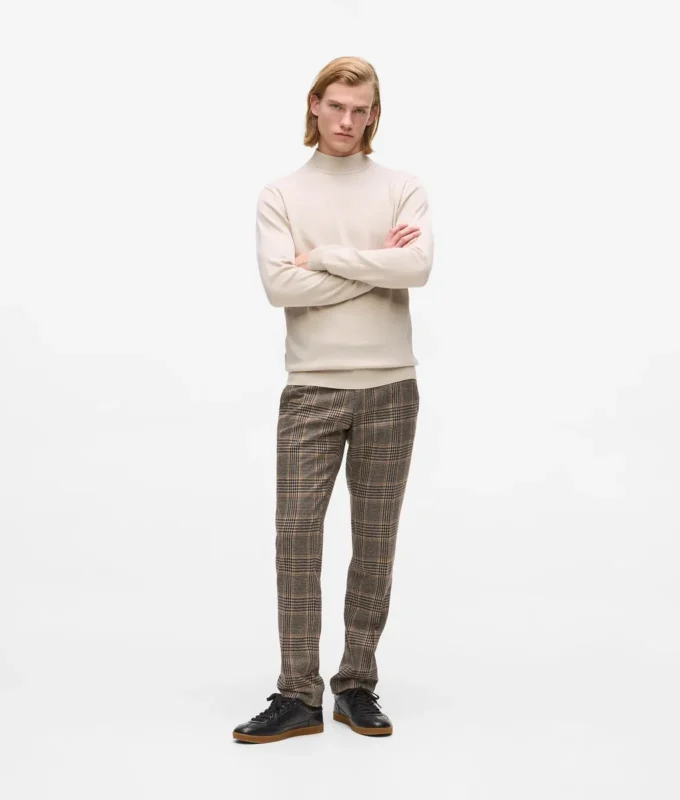 Kameo turtleneck-tröja Kameo turtleneck-tröja