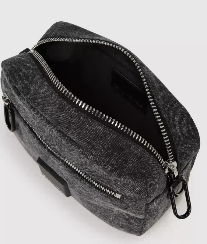 Kamera-crossbodyväska i denim