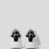 KAPRI KEYCHAIN SNEAKERS