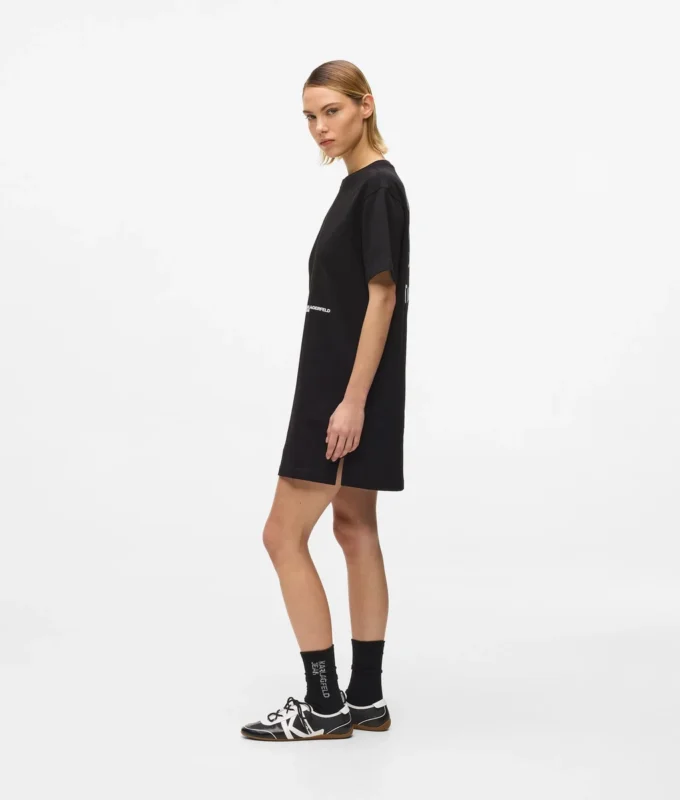 Karl-citat T-shirtklänning