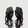 Karmel slingbacks med fransar Karmel slingbacks med fransar