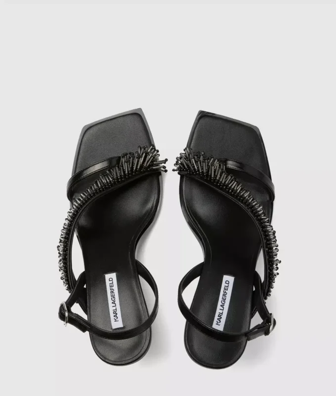 Karmel slingbacks med fransar Karmel slingbacks med fransar