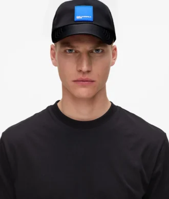 Keps med boxlogotyp