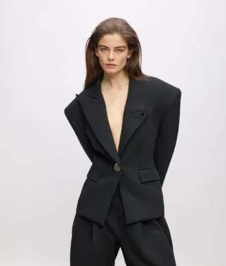 KL Studio voluminös blazer KL Studio voluminös blazer