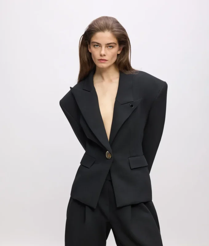 KL Studio voluminös blazer KL Studio voluminös blazer