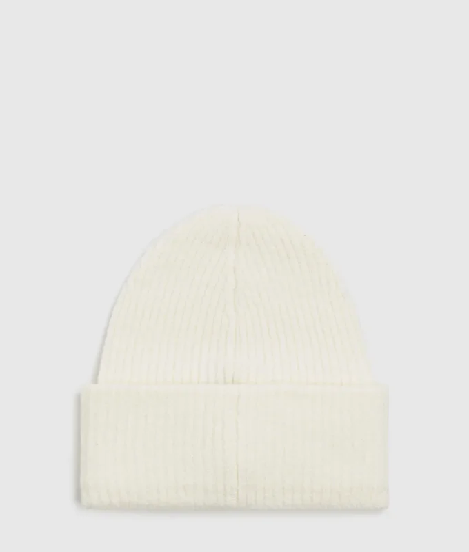 Lång mössa med logopatch