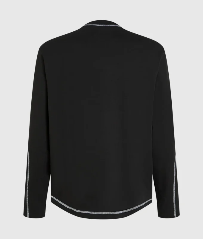 Långärmad T-shirt med kontrastsömmar Långärmad T-shirt med kontrastsömmar
