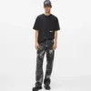 Lösa jeans med målarfärgseffekt