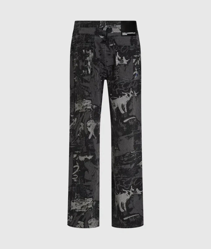 Lösa jeans med målarfärgseffekt