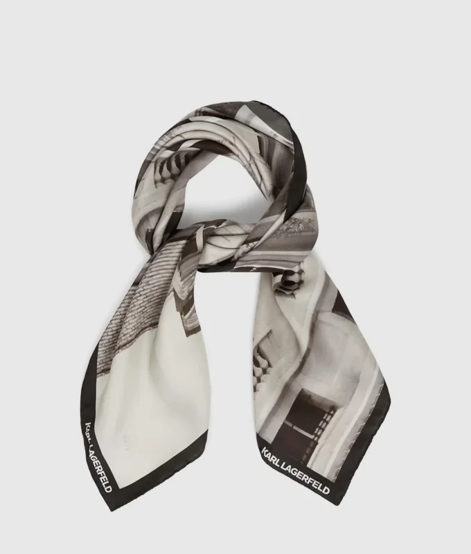 Maison de Karl silkescarf Maison de Karl silkescarf