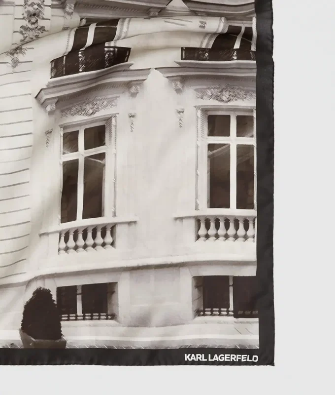 Maison de Karl silkescarf Maison de Karl silkescarf