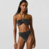 Metalliska bikinitrosor Metalliska bikinitrosor