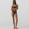Metalliska bikinitrosor Metalliska bikinitrosor