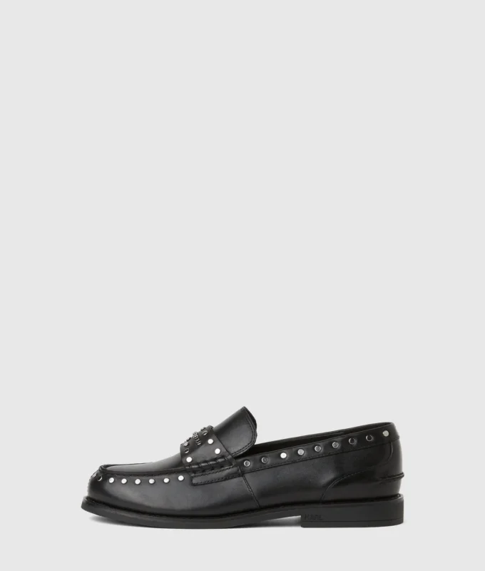Mia loafers med nitar Mia loafers med nitar