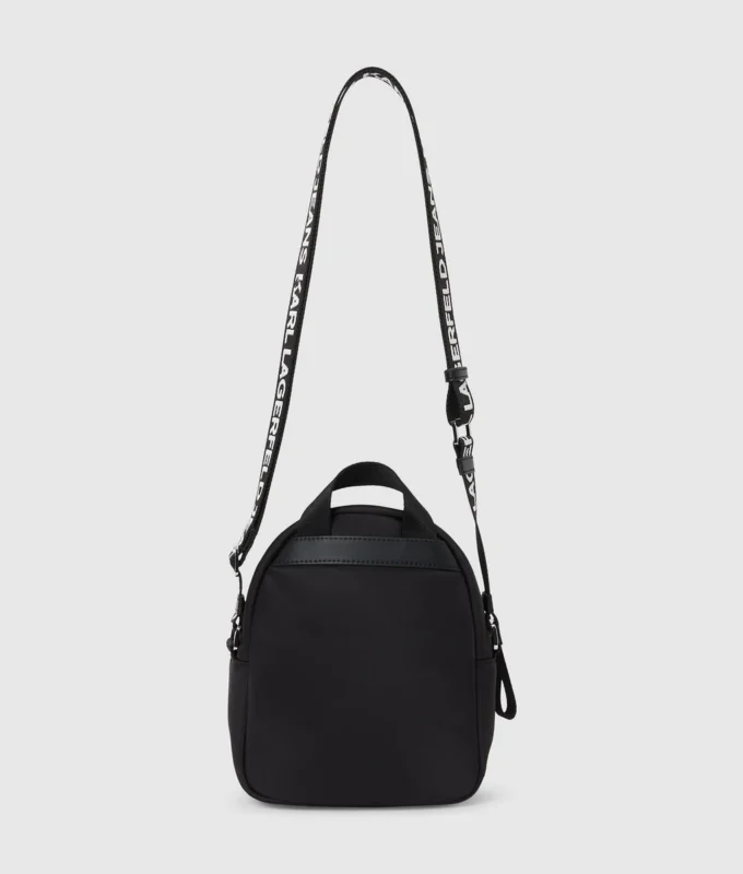 Mini crossbody-ryggsäck Mini crossbody-ryggsäck