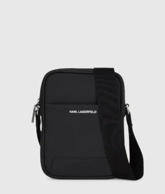 Minimalistisk crossbody-väska med logotyp