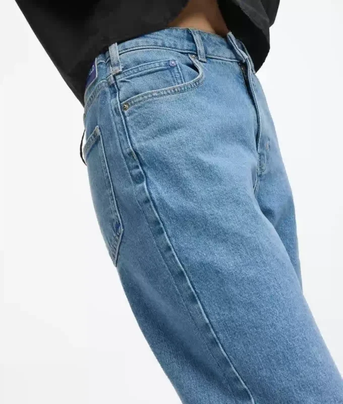 Mom jeans