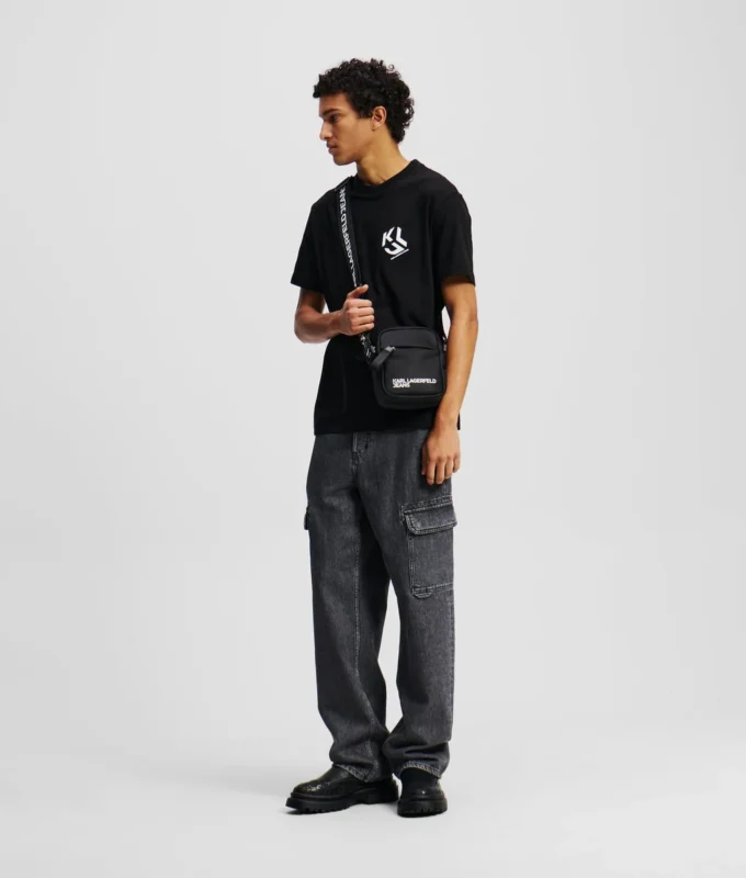 MONOGRAM T-SHIRT MONOGRAM T-SHIRT