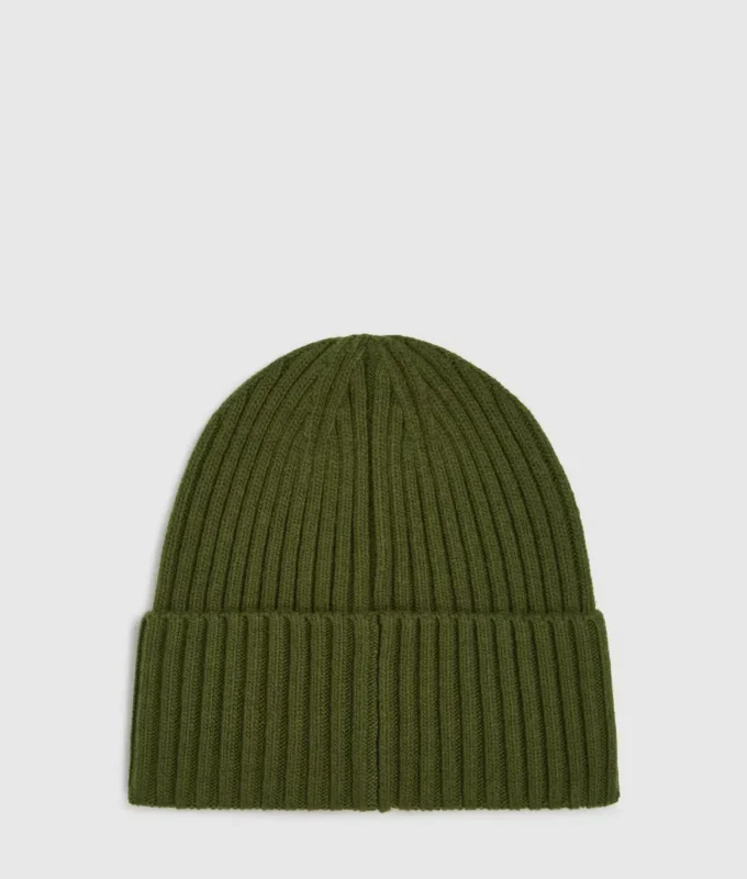 Mössa med logopatch